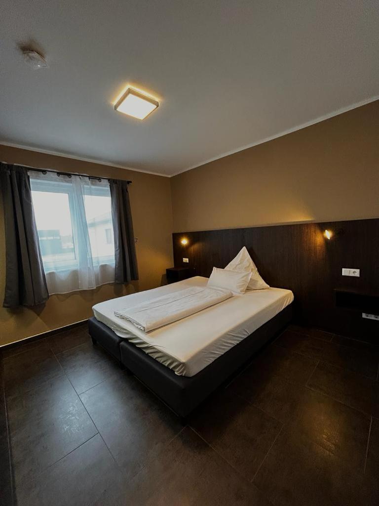 Hotel Restaurant Ayhan Бургдорф Екстериор снимка
