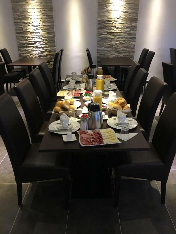 Hotel Restaurant Ayhan Бургдорф Екстериор снимка